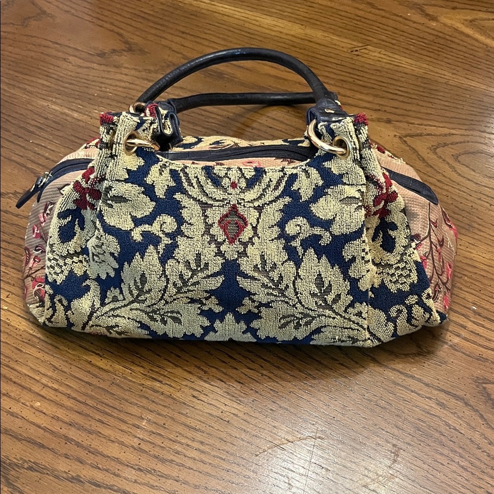 Clever Carriage Company Doctor‎ Bag